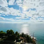 Апартаменти Sunset 21 - Fronte Mare Санремо
